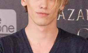 Джейми Кэмпбелл Бауэр (Jamie Campbell Bower): биография и фильмография